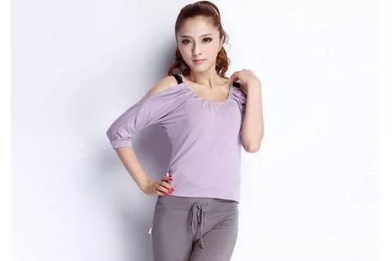 女士瑜伽服哪個牌子好,平價好穿的瑜伽服品牌,女士瑜伽服