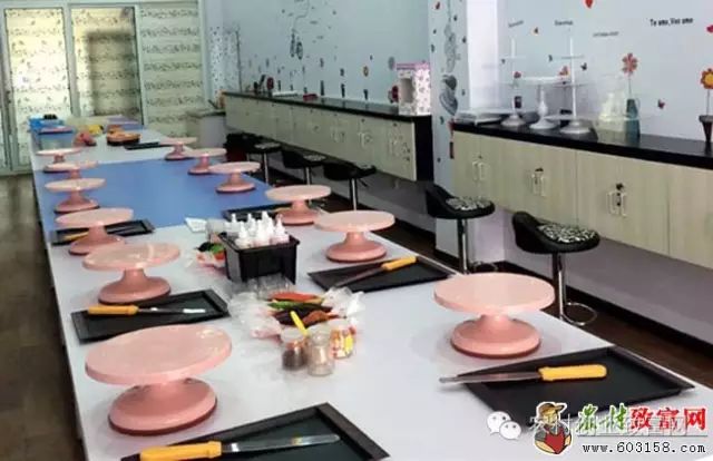 10個在家做手工賺錢好項目,適合在家做的手工創業,在家做手工賺錢好項目