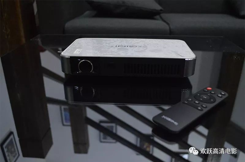 極米投影儀怎么樣看電視直播,目前較好的家用投影儀,極米投影儀怎么樣