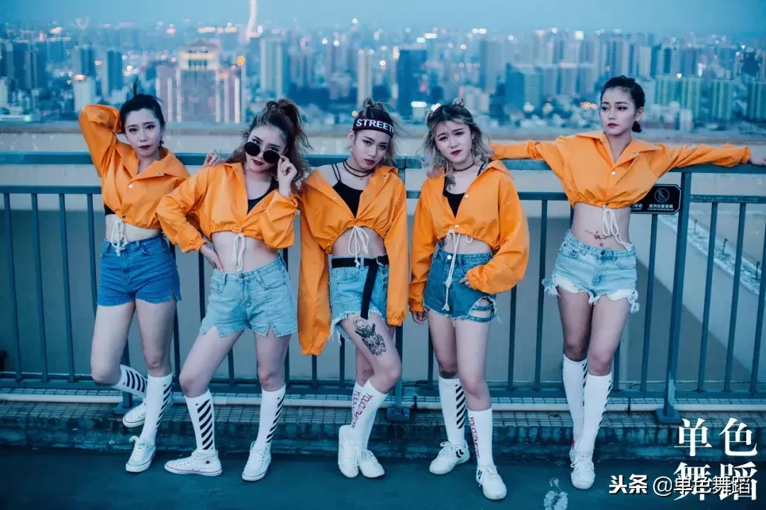 拍抖音怎么拍的效果好,新手拍抖音視頻玩法,拍抖音怎么拍