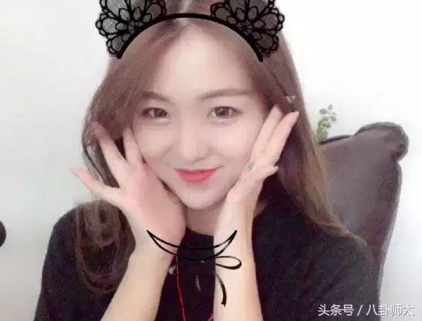 抖音網(wǎng)紅名字怎么取,容易漲粉的抖音名字,抖音網(wǎng)紅名字