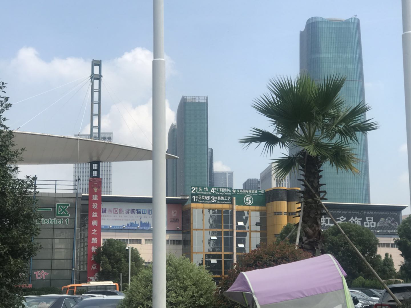 外貿(mào)襪子貨源地在哪里,新手賣襪子怎么聯(lián)系廠家進(jìn)貨,外貿(mào)襪子貨源