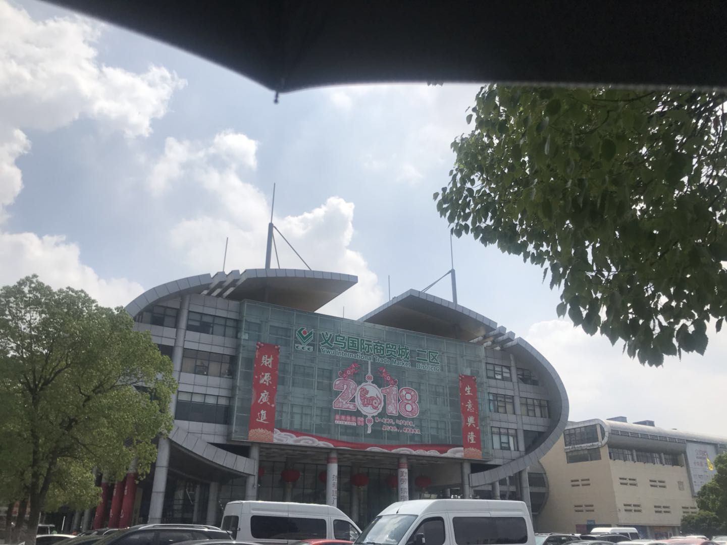 外貿(mào)襪子貨源地在哪里,新手賣襪子怎么聯(lián)系廠家進(jìn)貨,外貿(mào)襪子貨源