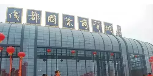 白溝箱包交易城在哪里,白溝皮具箱包批發市場進貨攻略,白溝箱包交易城