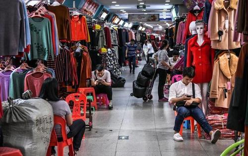 廣州沙河服裝批發市場在哪個區,沙河女人街服裝批發網推薦,廣州沙河服裝批發市場