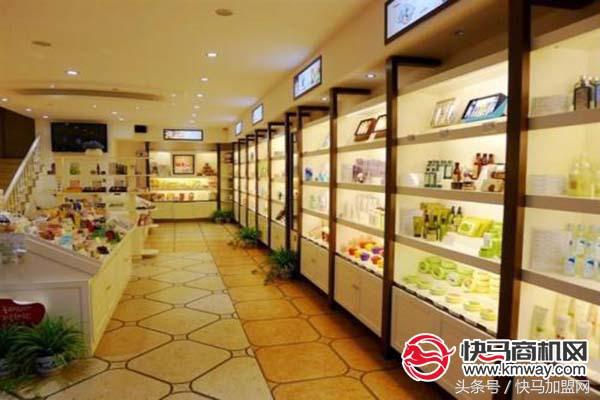 怎么開化妝品店找貨源,新手開化妝品店需要什么條件,怎么開化妝品店