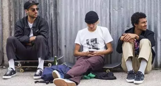 匡威帆布鞋真假鑒定高幫,教你3招辨真假匡威,匡威帆布鞋真假