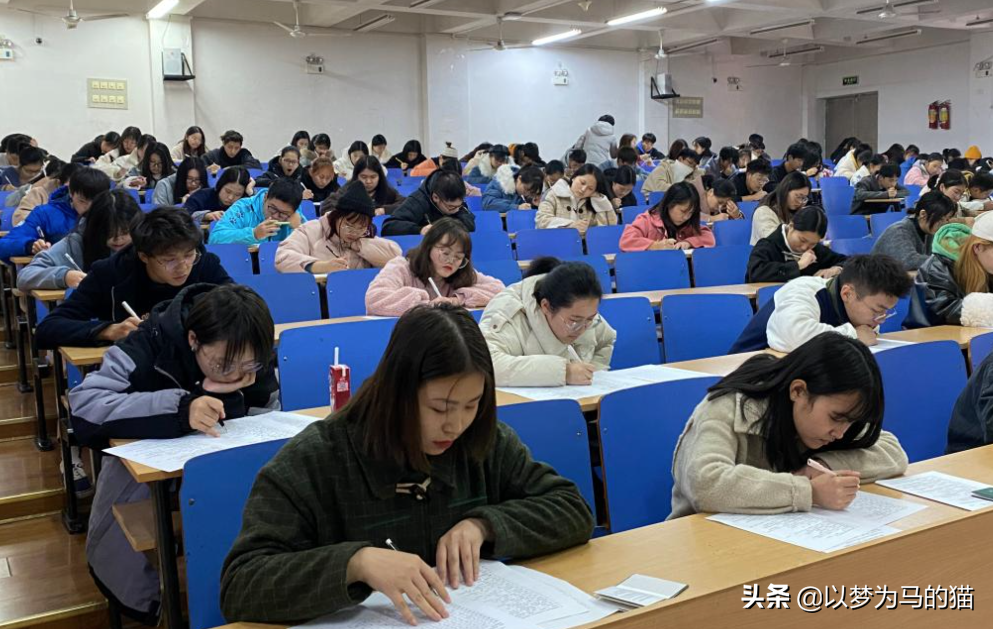 男生現在什么專業好找工作,7大好找工作專業發展大,現在什么專業好找工作