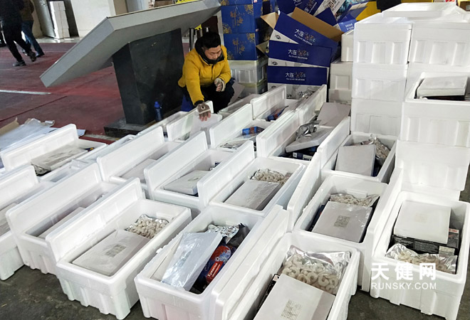 大連海產品批發市場在哪,新手要怎么做海鮮生意,大連海產品批發