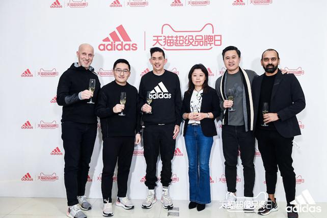 阿迪達斯淘寶專賣店是真的嗎,推薦阿迪達斯鑒定中心官網,阿迪達斯淘寶專賣店