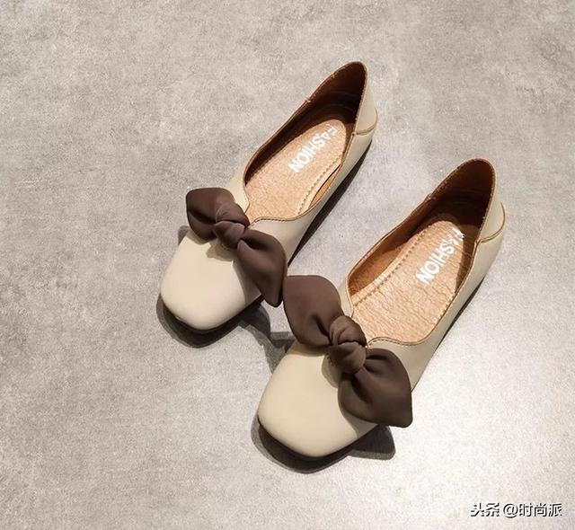 品牌時(shí)裝女鞋哪里批發(fā),2021年爆款女款鞋子品牌排行榜,時(shí)裝女鞋
