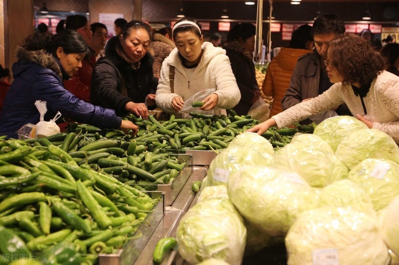 女人開什么店可以賺錢投資小,2021年別人想不到的生意推薦,開什么店可以賺錢