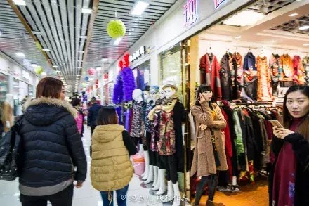 女裝批發哪里便宜質量又好,九大女裝批發市場盤點,女裝批發哪里便宜