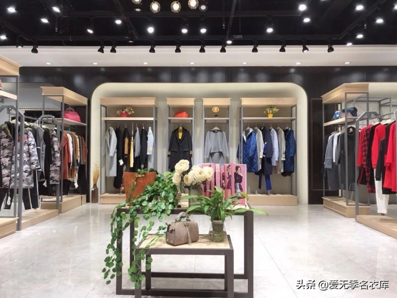 網(wǎng)店賣(mài)衣服貨源怎么找,服裝新手必備拿貨技巧,網(wǎng)店賣(mài)衣服貨源