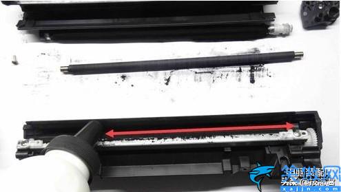 惠普m126a打印機怎么加碳粉,打印機硒鼓加粉的操作教程