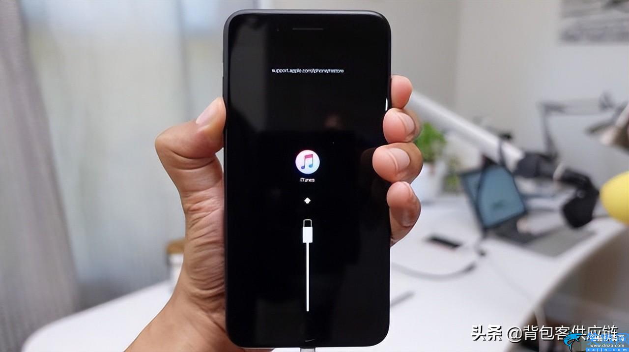 蘋果手機充不進(jìn)電怎么辦,解決iPhone充電故障的小竅門