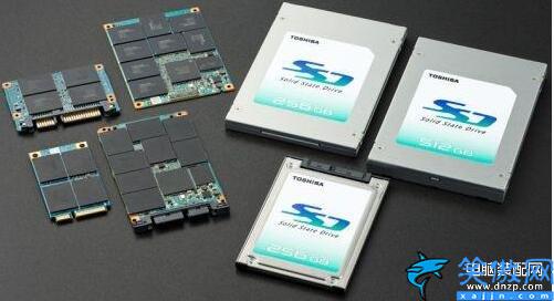 ssd硬盤和固態硬盤哪個好,ssd硬盤和固態硬盤的區別