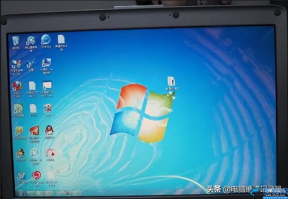 顯示器閃屏是什么原因,電腦屏幕閃爍原因介紹