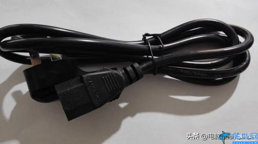 顯示器閃屏是什么原因,電腦屏幕閃爍原因介紹