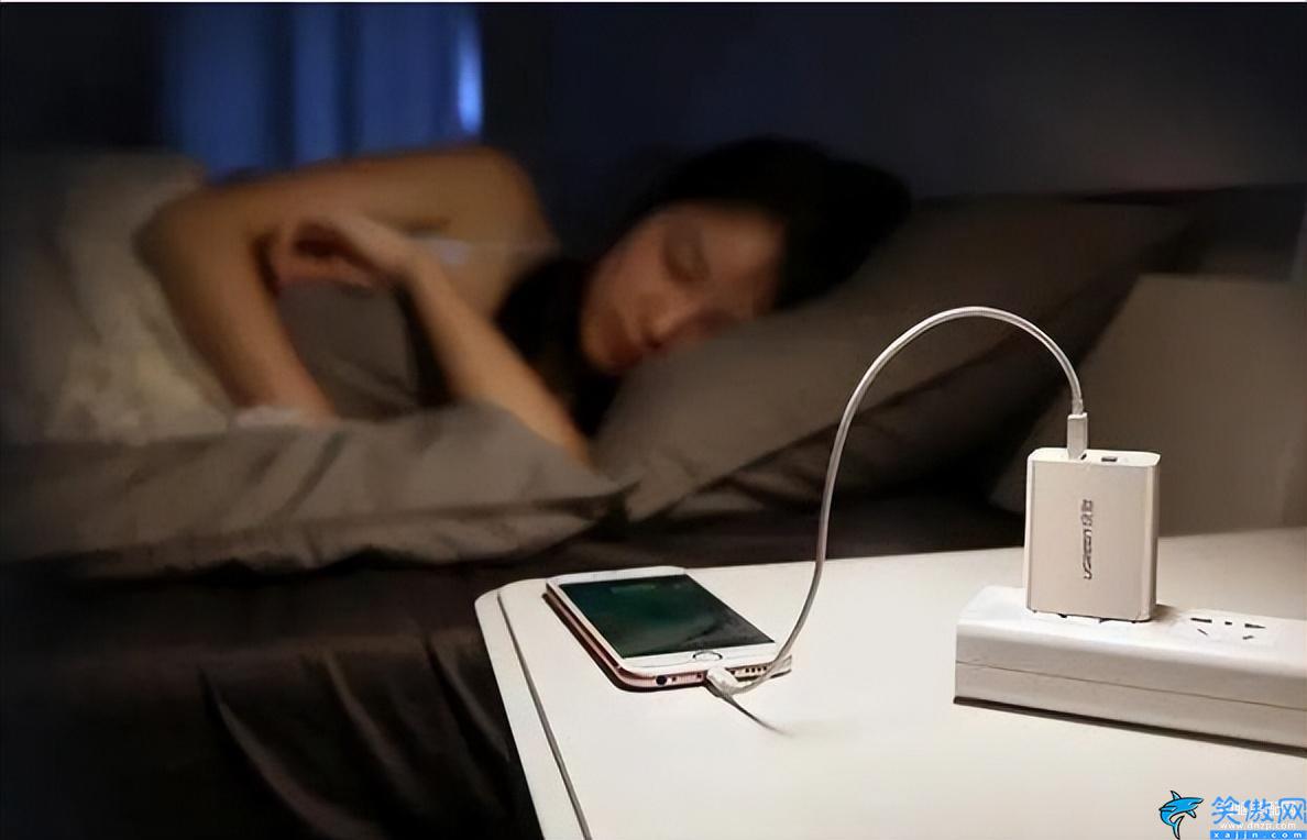 手機充電時間太久會怎么樣,手機充電一夜不拔對電池的影響
