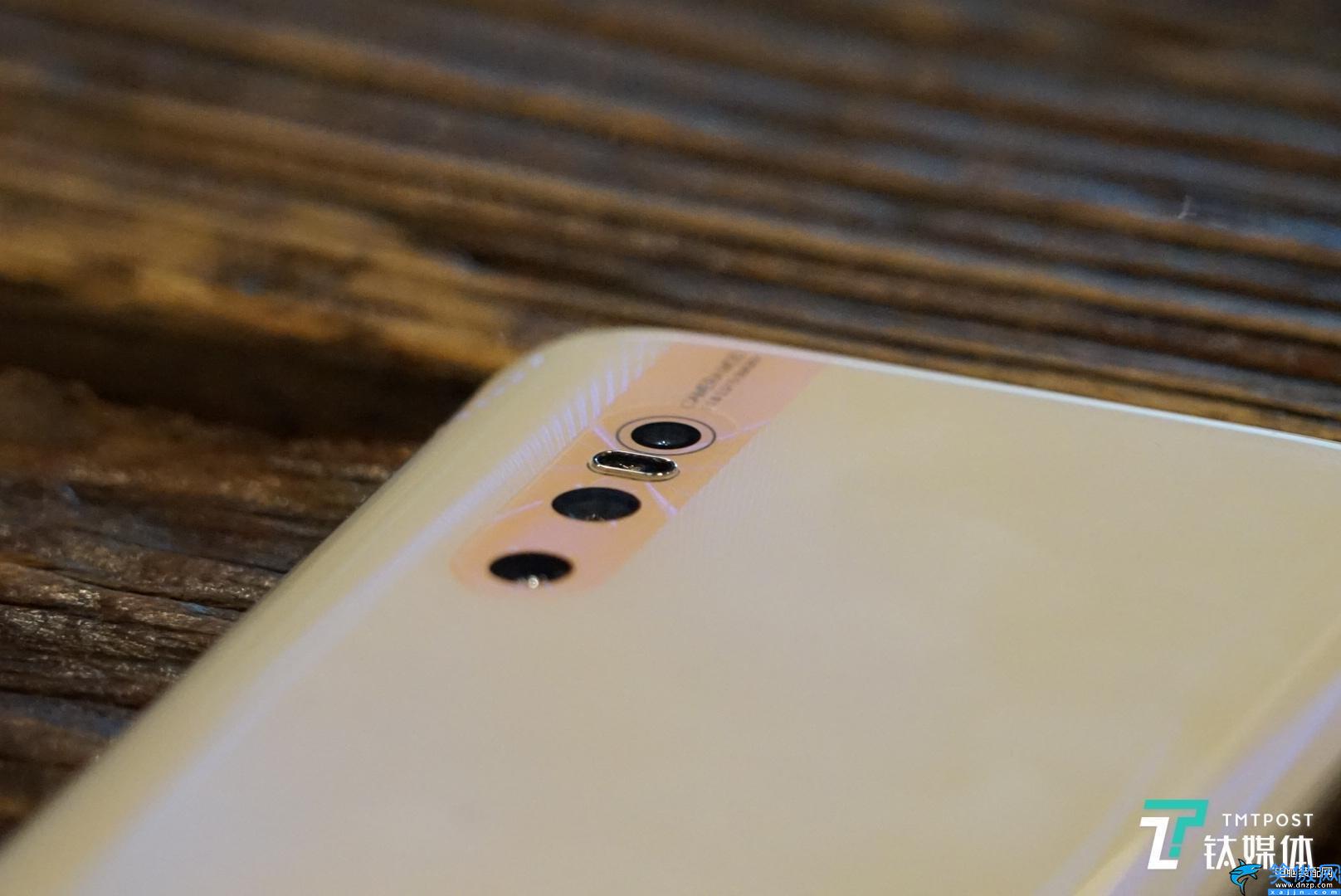 vivox27屬于什么檔次,Vivo X27評測