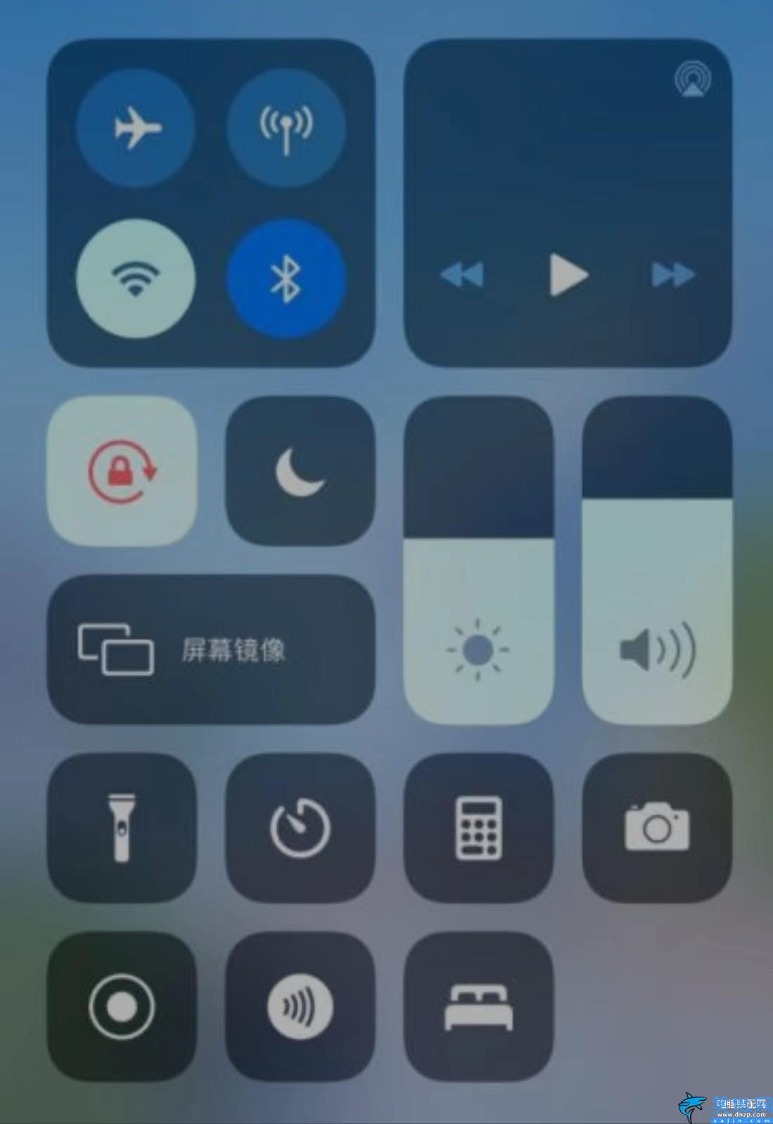 蘋果11nfc感應在哪個位置,iPhone11NFC功能開啟方法