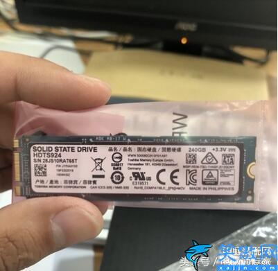 怎么看硬盤是2.5寸還是3.5寸,詳細介紹硬盤性能尺寸大小