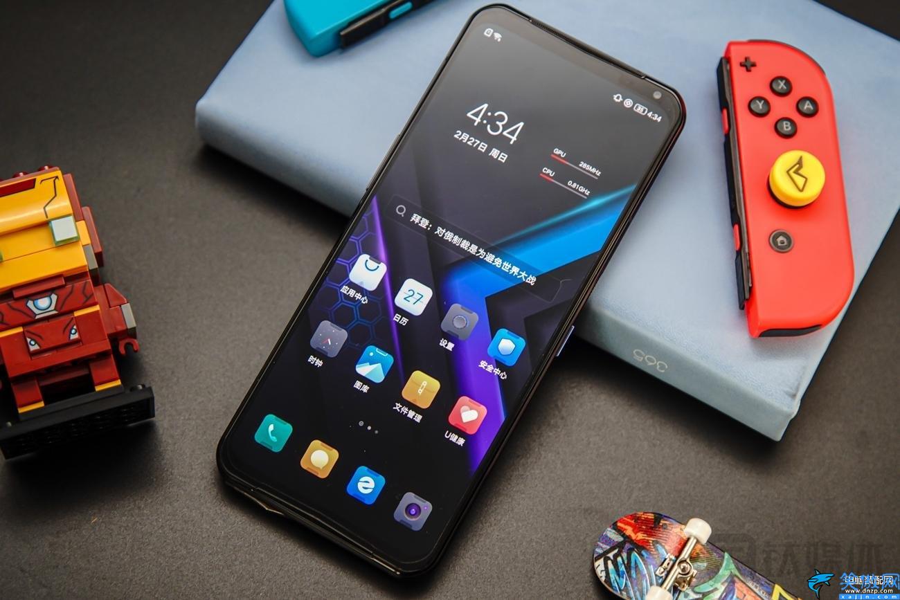 oled屏幕和lcd屏幕的區別,OLED屏和LCD屏購買建議